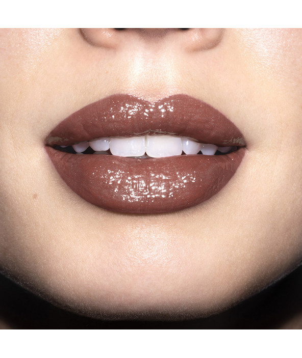 Barra de labios color y brillo intenso - Revlon Barra de labios color y brillo intenso - Revlon